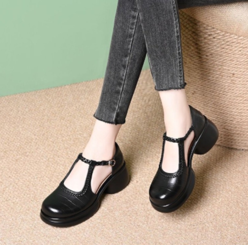 Schwarze Damen-Mary-Jane-Sanda – Mary Jane Shoes Bewertung und Preis